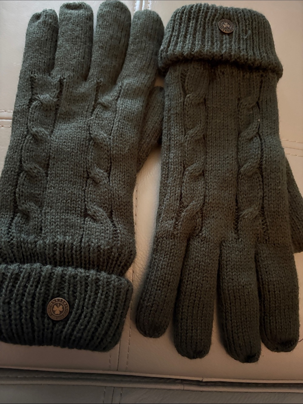 Men's Cable Knit Gloves in Olive Green - Classic Winter Style